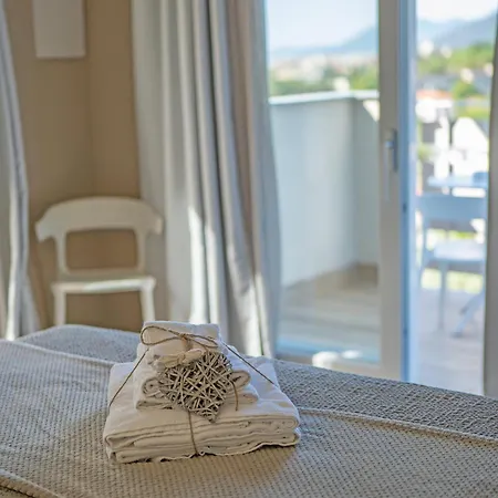 Terre Degli Angeli Alloggio per agriturismo Pietra Ligure